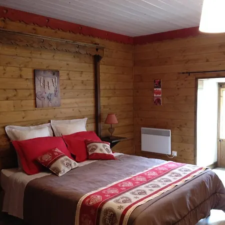 D'hôtes Coeur De Bastié Et Ranch Du Lévézou Trémouilles