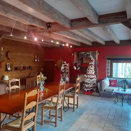 D'hôtes Coeur De Bastié Et Ranch Du Lévézou 3* Trémouilles