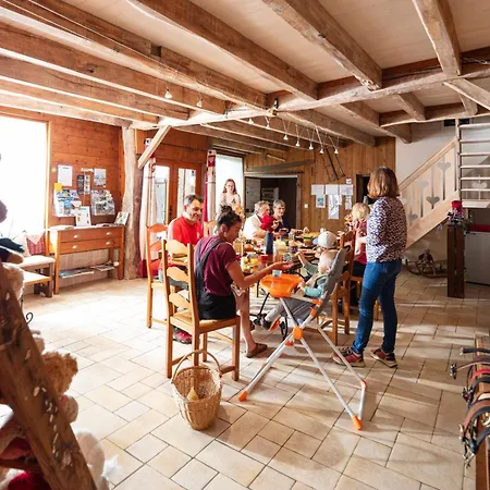 Bed & Breakfast D'hôtes Coeur De Bastié Et Ranch Du Lévézou 3*