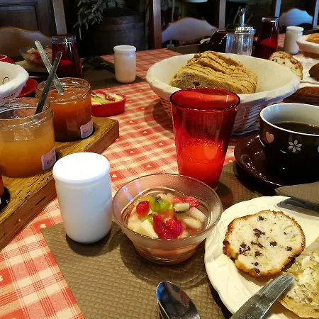 Bed & Breakfast D'hôtes Coeur De Bastié Et Ranch Du Lévézou