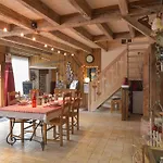 Couette-café D'hôtes Coeur De Bastié Et Ranch Du Lévézou Trémouilles