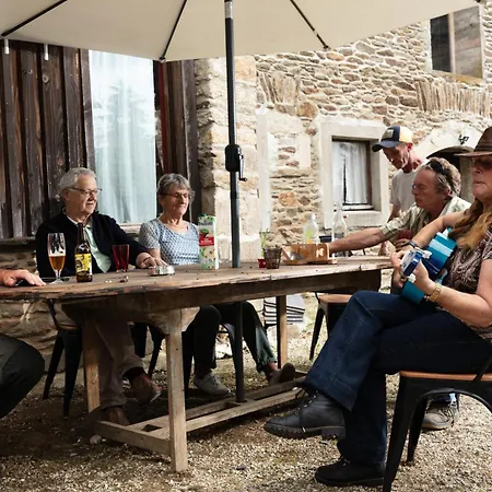 D'hotes Coeur De Bastie Et Ranch Du Levezou Panzió