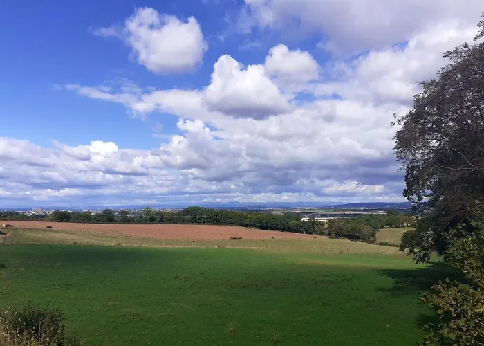 D'hôtes Coeur De Bastié Et Ranch Du Lévézou 3*