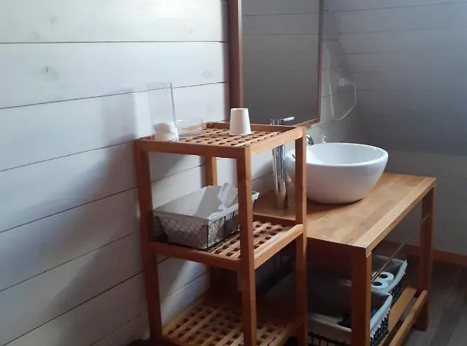 Frühstückspension D'hotes Coeur De Bastie Et Ranch Du Levezou 3*