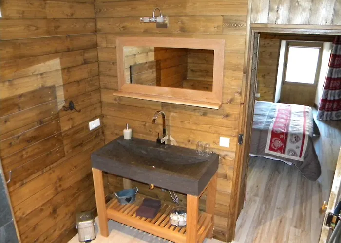 D'hotes Coeur De Bastie Et Ranch Du Levezou Frühstückspension