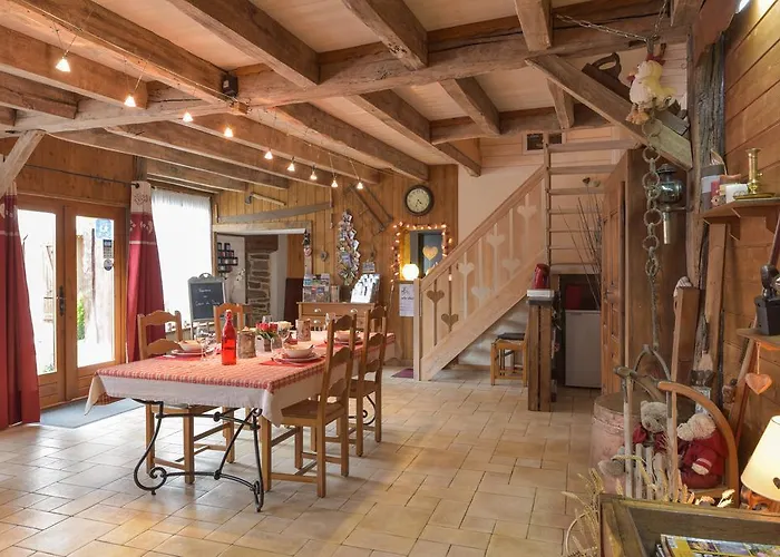 Frühstückspension D'hotes Coeur De Bastie Et Ranch Du Levezou Trémouilles